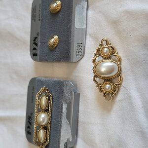 1928 Gold and Pearl Brooch and Earring Set